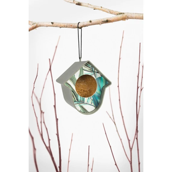 EVIE_100-ban_ujrahasznositott_madareteto_szurke_levelmintas_elolappal_15x135x17 EVIE 100%-ban újrahasznosított madáretető szürke