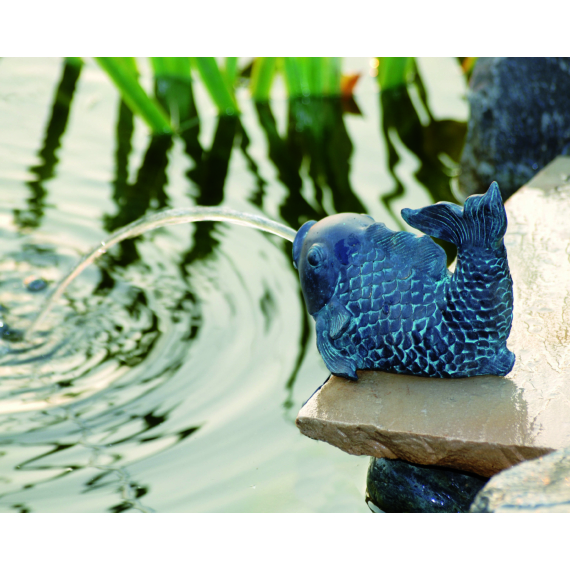 Hal_kicsi_kb15cm_magas_kerti_csobogo Hal kicsi kb.15cm magas kerti csobogó