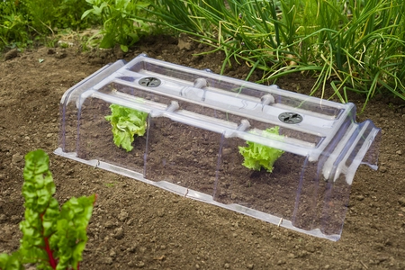 Pvc_kerti_alagut_rogzitovel_szellozovel_22x86x40cm Pvc kerti alagút rögzítővel