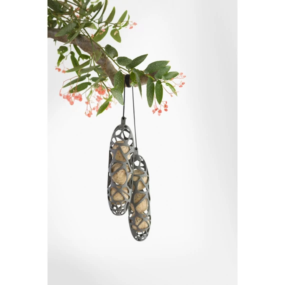 SAM_TWIN_100-ban_ujrahasznositott_madareteto_szurke__ujrahasznositott_rPET_kotellel_12x6x23 SAM TWIN 100%-ban újrahasznosított madáretető szürke